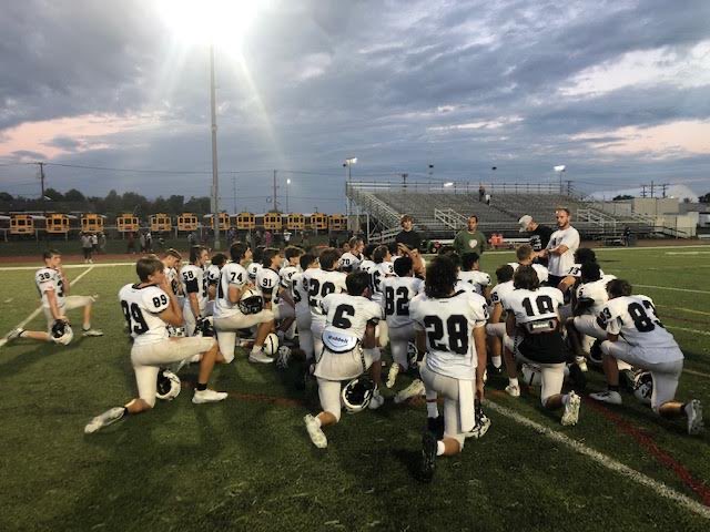 BRHSPantherFB's tweet image. Congrats to our Sophs for a great last-second win over Cranford 26-22 Awesome job !  Proud of you guys. 🏈🐾 #WeAreBR #ToughSmartRelentless #BRotherhood