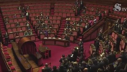 "Un bivacco di manipoli" #Senato