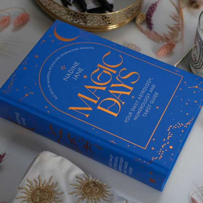 SquarePegBooks's tweet photo. 🎉✨🌙 Out today: Magic Days by Nadine Jane!🌙✨ 🎉 

This gorgeous, 800-page guide weaves together astrology, numerology and tarot to give you daily insights, rituals and journal prompts that help you channel the energy you need to manifest positivity and thrive all year long. https://t.co/LaA6aaRzgV