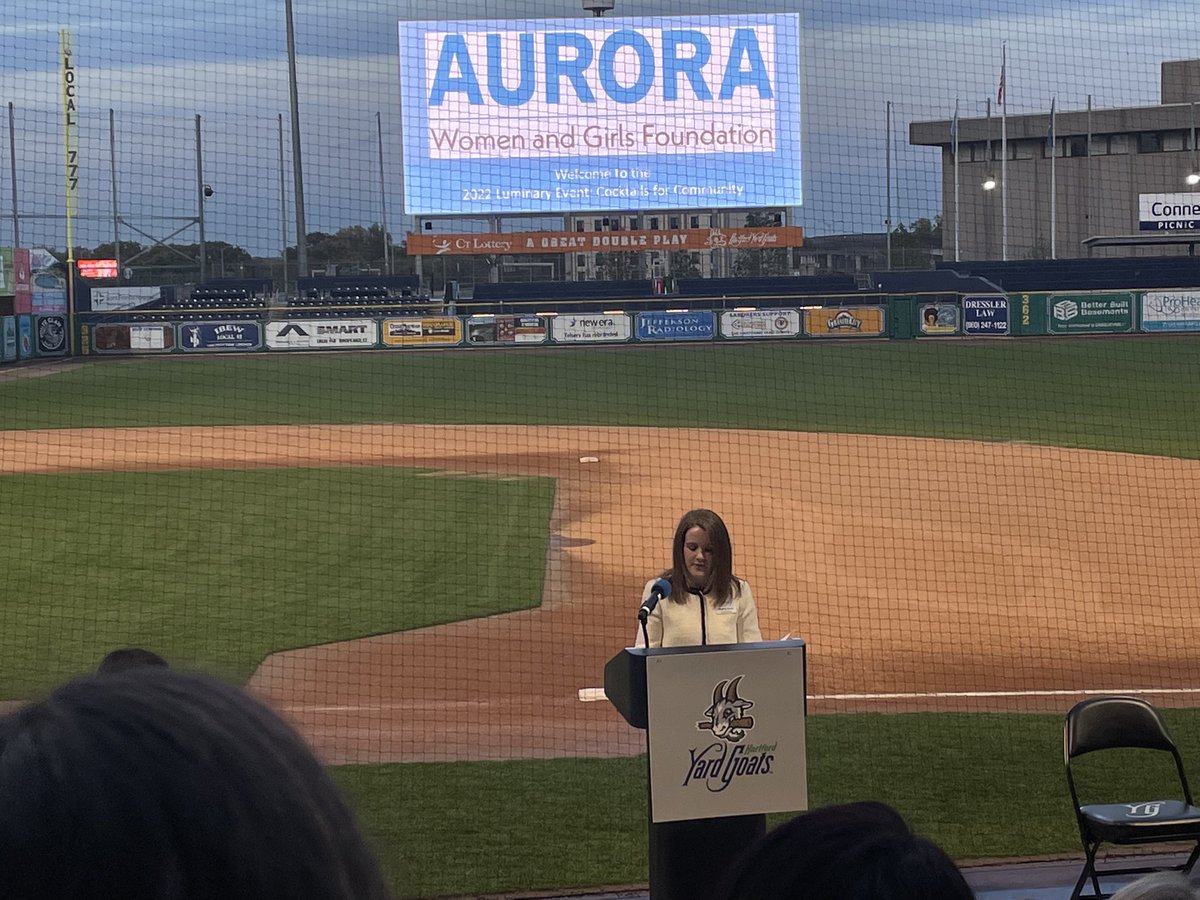 BankAtPeoples's tweet photo. PeoplesBank is proud to sponsor the @aurorawomen & Girls Foundation.
Last night’s fabulous event at the home of the #Hartford @GoYardGoats was full of inspiration and empowerment.
#BankAtPeoples #PeoplesBank #RealSimpleBanking #hartfordct #ct https://t.co/tgOUWtrMia