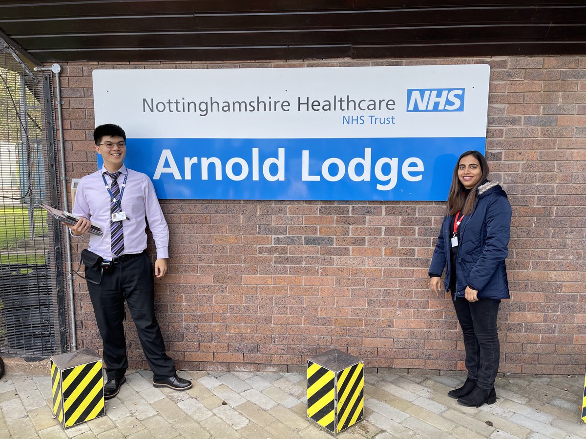 Dr Ting saying goodbye to Dr Ashtiker, heading back to South Africa after two weeks sharing good practice and comparing notes on uk🇬🇧-🇿🇦psychiatry and mental health. Wishing you all the best Nabeela!