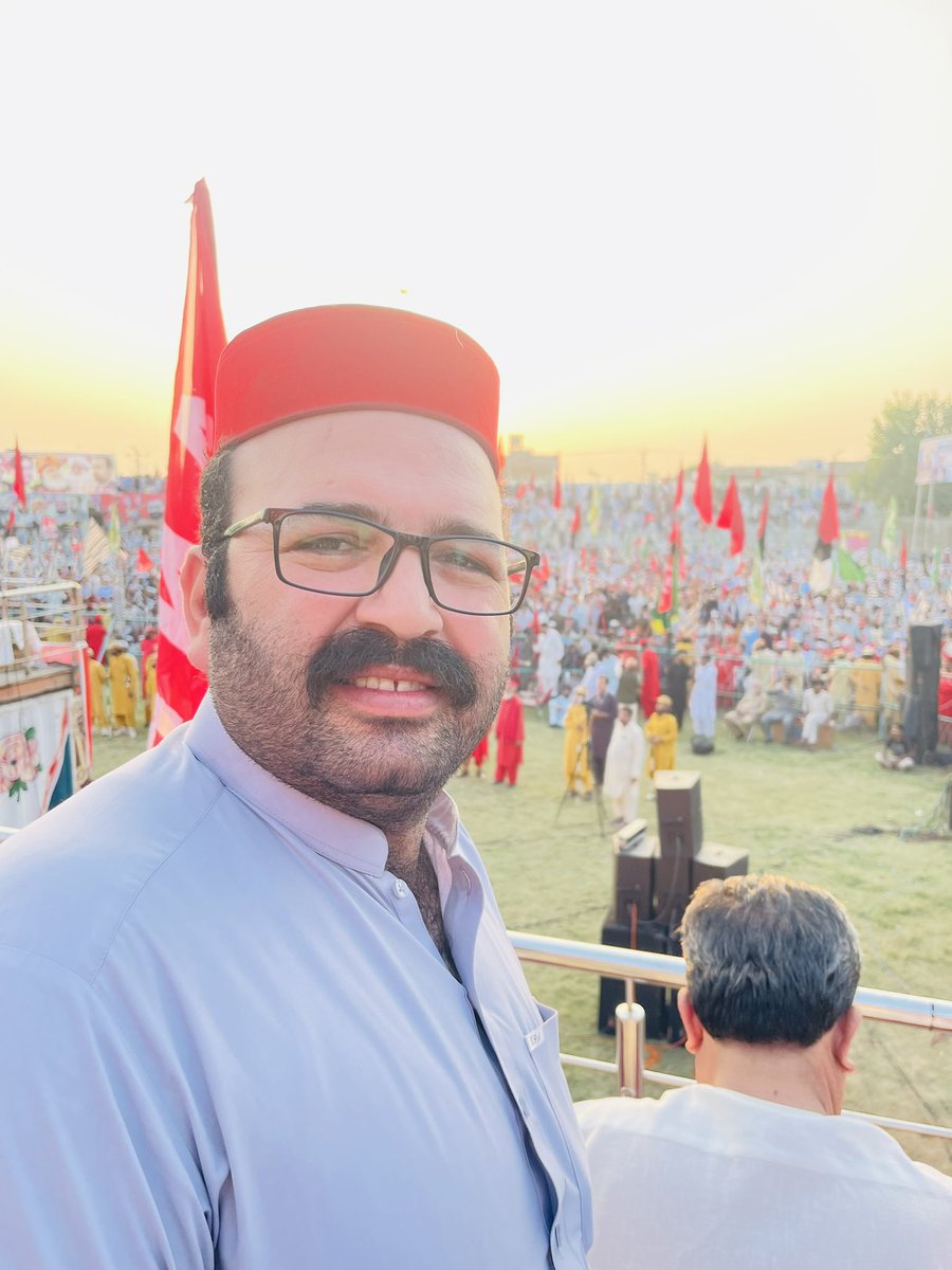 afghan_tariq's tweet photo. Huge gathering at Charsadda #CharsaddaANPKa https://t.co/upQAGq96n8