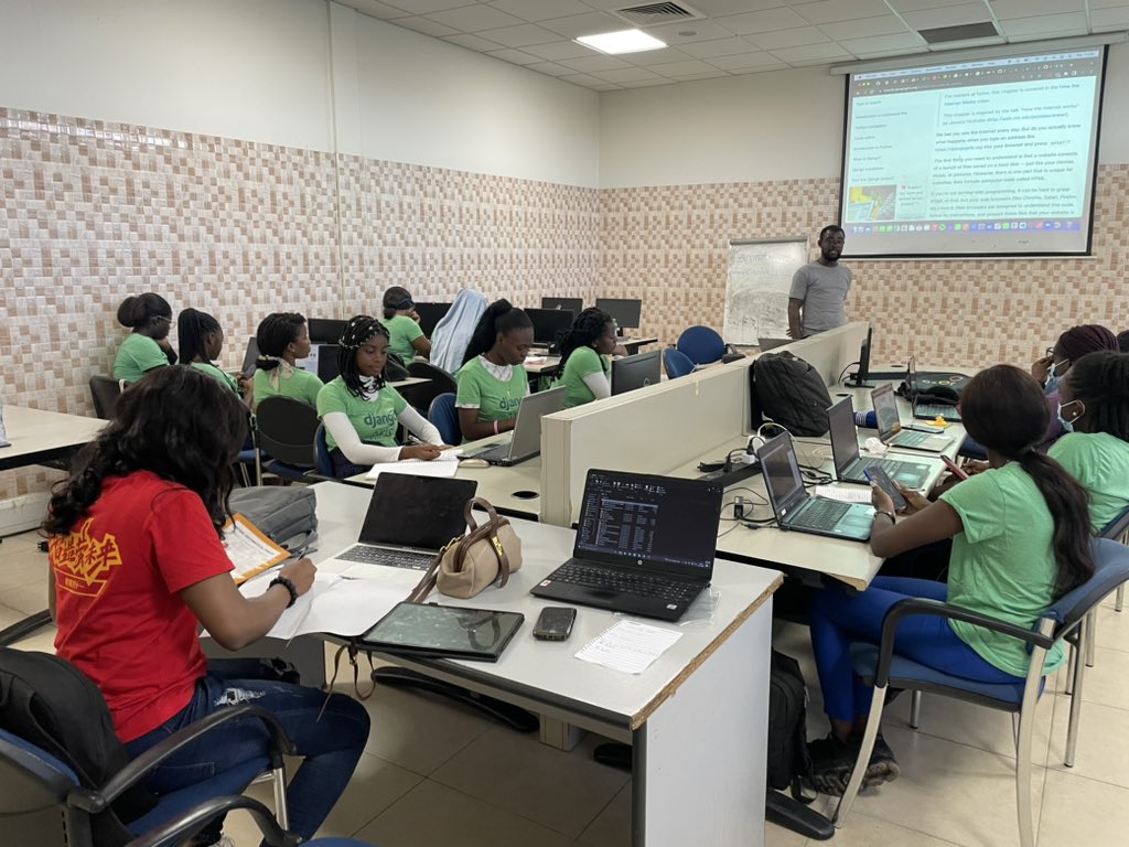 IkegahRuth's tweet image. Django girls @PyconGhana 

#PyconGhana2022