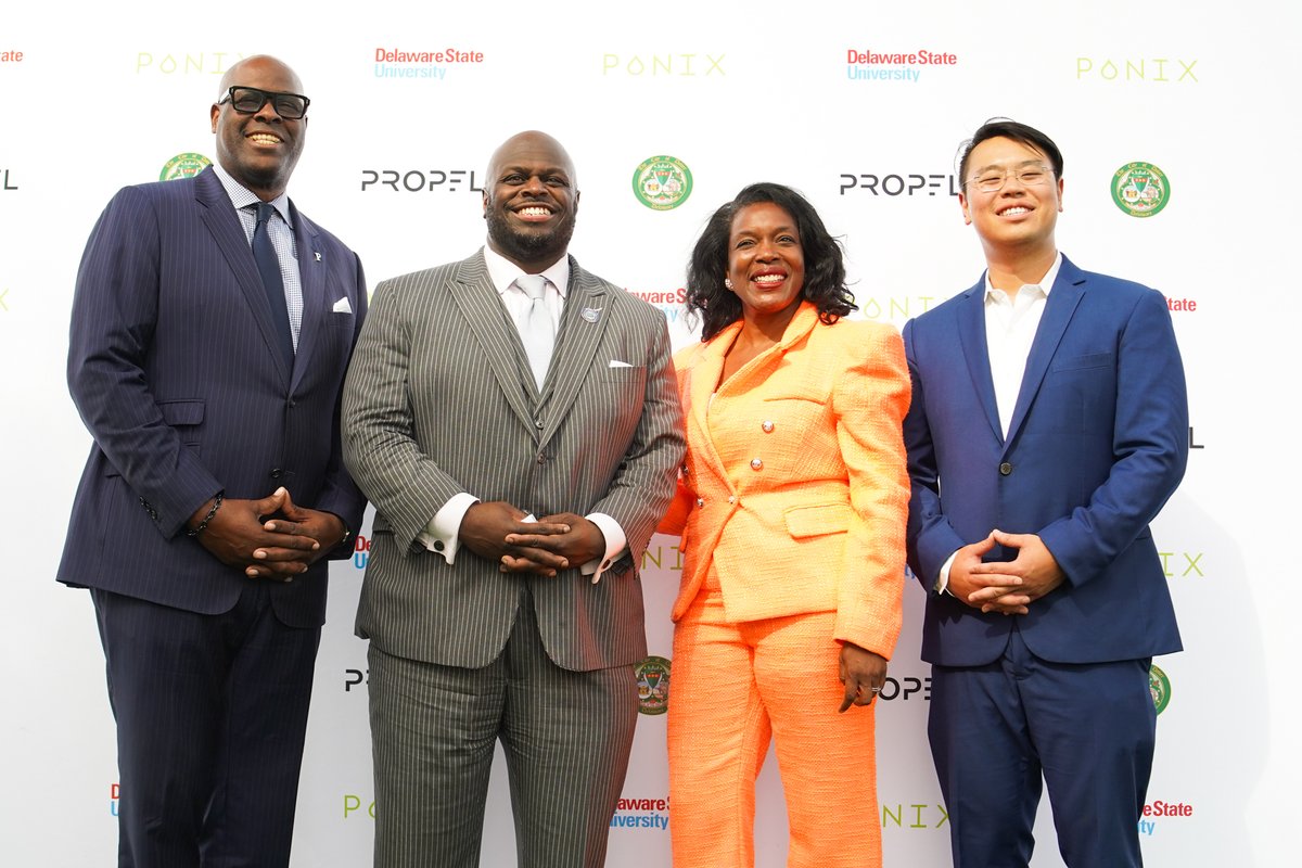 #propelcenter x <a href="/DelStateUniv/">Delaware State University</a> x <a href="/ponixfarms/">Ponix</a> team up to pave the way for #HBCU students to enter the #AgTech Industry 🌱

#hydroponics #urbanfarm #verticalfarming #localfood