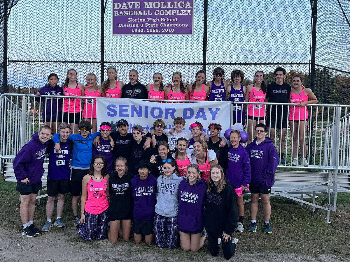 NHSCoachTaylor's tweet image. Norton girls AND boys get double wins versus Millis yesterday! Boys go undefeated on the regular season 5-0 and win the TVL Small outright, while the girls go 4-1! Boys win the TVL Small Championship outright! 🏃🏽‍♂️🏃🏻‍♂️🏃🏾‍♂️🏃🏼‍♂️🏃🏼‍♂️@NHSLancersports