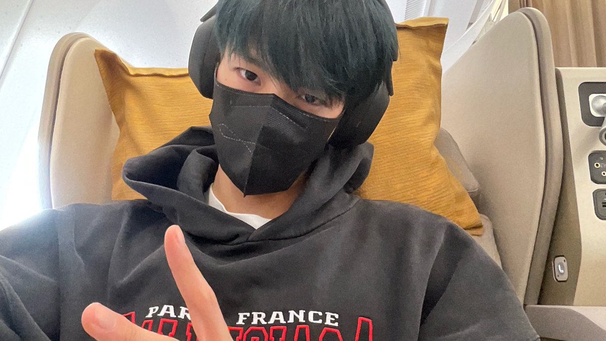 hclovespace's tweet image. 💻 mini nohyuck au ...

in which donghyuck gets his twitter account suspended and twitter support employee jeno has to deal with the annoying user that won't stop sending appeals