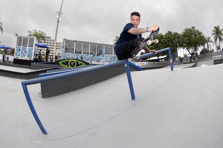 EdsonAdrenanews's tweet photo. Felipe Nunes é campeão do Paraskate Street no STU Open Rio. Quarta-feira de coletiva. Confiram: https://t.co/WGikXRFzCY e confiram !!! Felipe Nunes em ação. Foto: Julio Detefon #adrenanews #skatenews #skatebrasil #skatebrasileiro #skateboard #skate #skatestreet #sk8 #paraskate https://t.co/VkiJjvPLIX