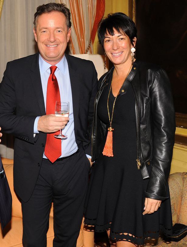 UnityNewsNet's tweet photo. Apparently this photo really gets under Piers Morgan's skin.

Imagine being pictured smiling with a convicted child sex trafficker?

Please UNDER NO CIRCUMSTANCES retweet or share this image. https://t.co/r4RtP768qM