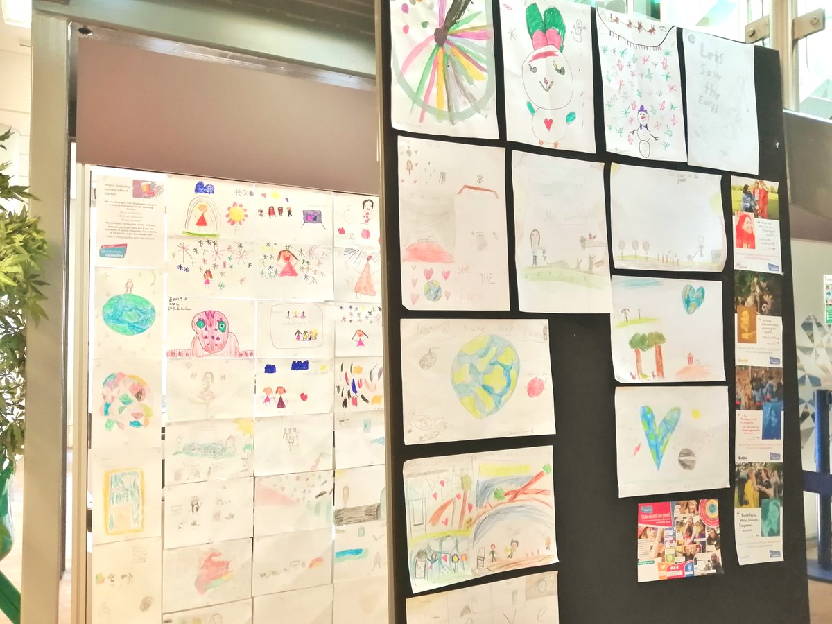 CPKLibraries's tweet photo. Have you spotted the colourful @GirlguidingScot display in the AK Bell Library? Girls from Rainbows to Rangers were challenged to express themselves using a simple pencil on the themes of โMe as an individualโ, โMe in my communityโ or โMe & my world.โ
#PencilExpress #girlguides https://t.co/RxI9mZmNes