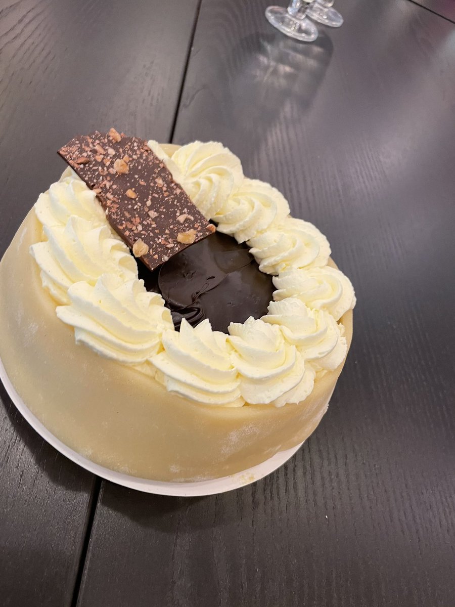 Fire års vækst og overskud. Medicinske Tidsskrifter er blevet en Gazellevirksomhed 🎊 #sundpol #BørsenGazelle2022