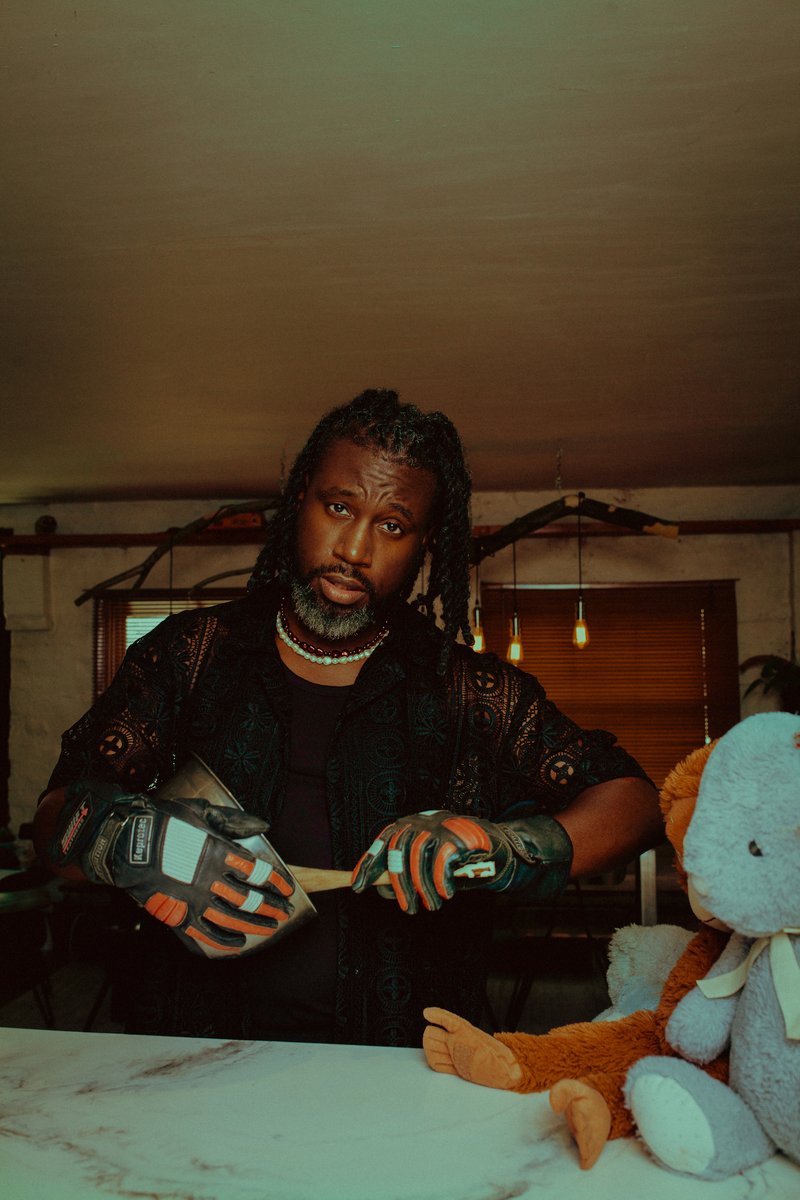 aaronptaylor's tweet image. Hey family. It&apos;s been a while but I&apos;m happy to say I&apos;ve been busy cooking a lot of new music. Time to start sharing some! Stay tuned. x

📷: @AllThingsCommon