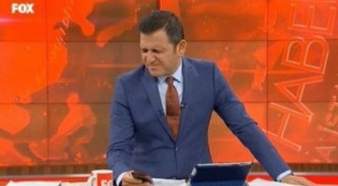 Bölümün başında reklam vermek ne ?? 😡😒
#Aldatmak