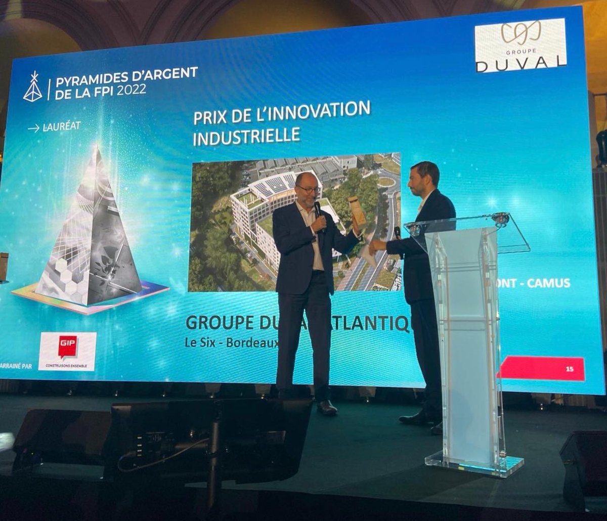 Pauline Boucon Duval (@paulineduval_gd) on Twitter photo 3e prix de l’Innovation industrielle en 2 ans pour le <a href="/groupe_duval/">Groupe Duval</a> Atlantique ! Félicitations à toutes nos équipes qui œuvrent chaque jour pour penser, concevoir et développer des projets toujours plus innovants, ambitieux et durables, au cœur des territoires. 3e prix de l’Innovation industrielle en 2 ans pour le <a href="/groupe_duval/">Groupe Duval</a> Atlantique ! Félicitations à toutes nos équipes qui œuvrent chaque jour pour penser, concevoir et développer des projets toujours plus innovants, ambitieux et durables, au cœur des territoires.