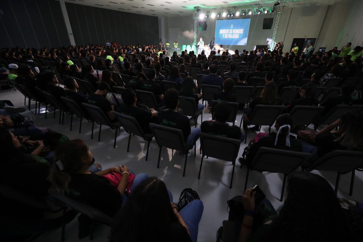 Todo un éxito el Programa de Liderazgo Juvenil 300 en #Torreón #LaLaguna #Coahuila