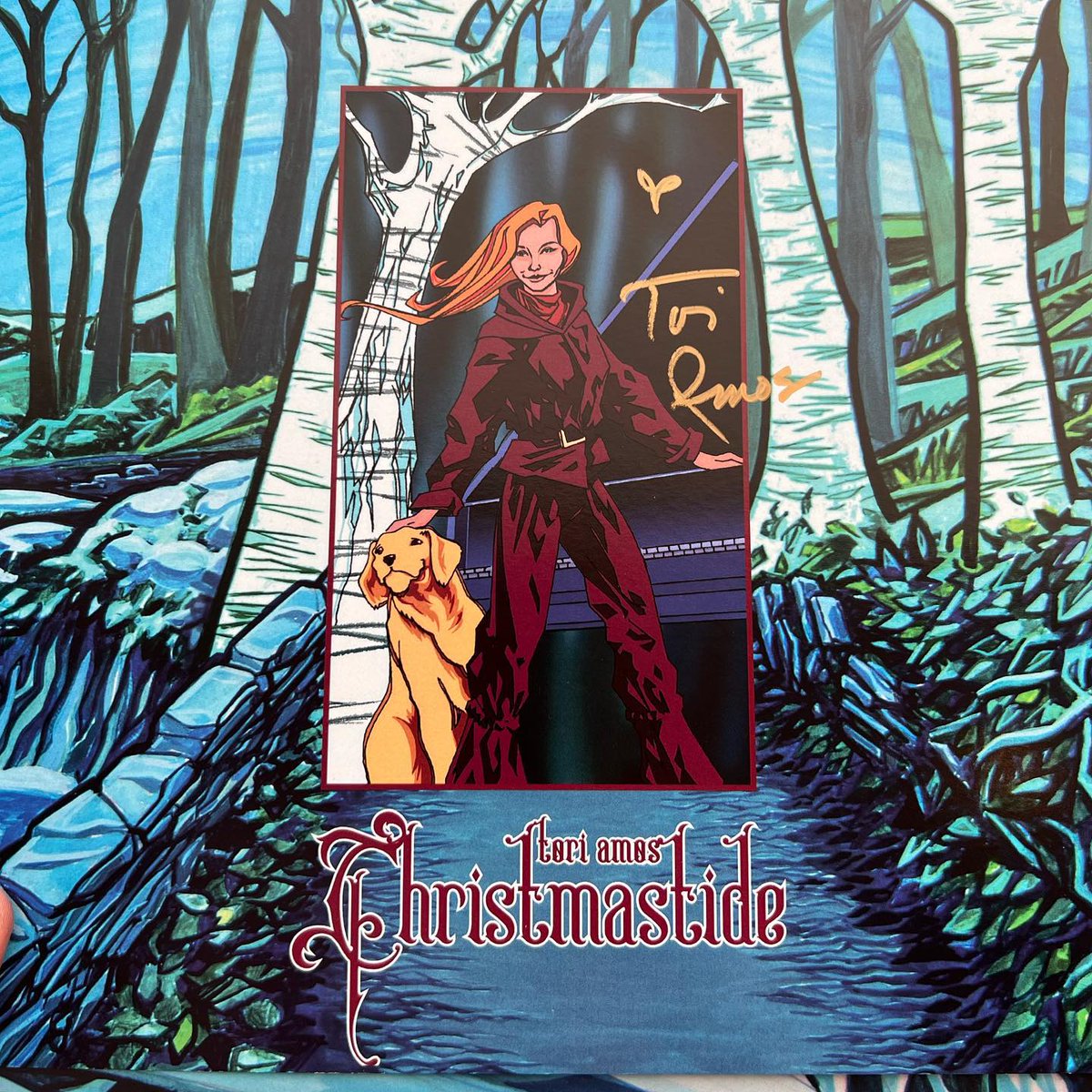 FrancescoCarli's tweet photo. Day 23 of 30 days of signed pop memorabilia from my collection! Signed "Christmastide" vinyl by @toriamos, 2020.
#30daysofsignedpop #toriamos https://t.co/JL2jmwEDw0