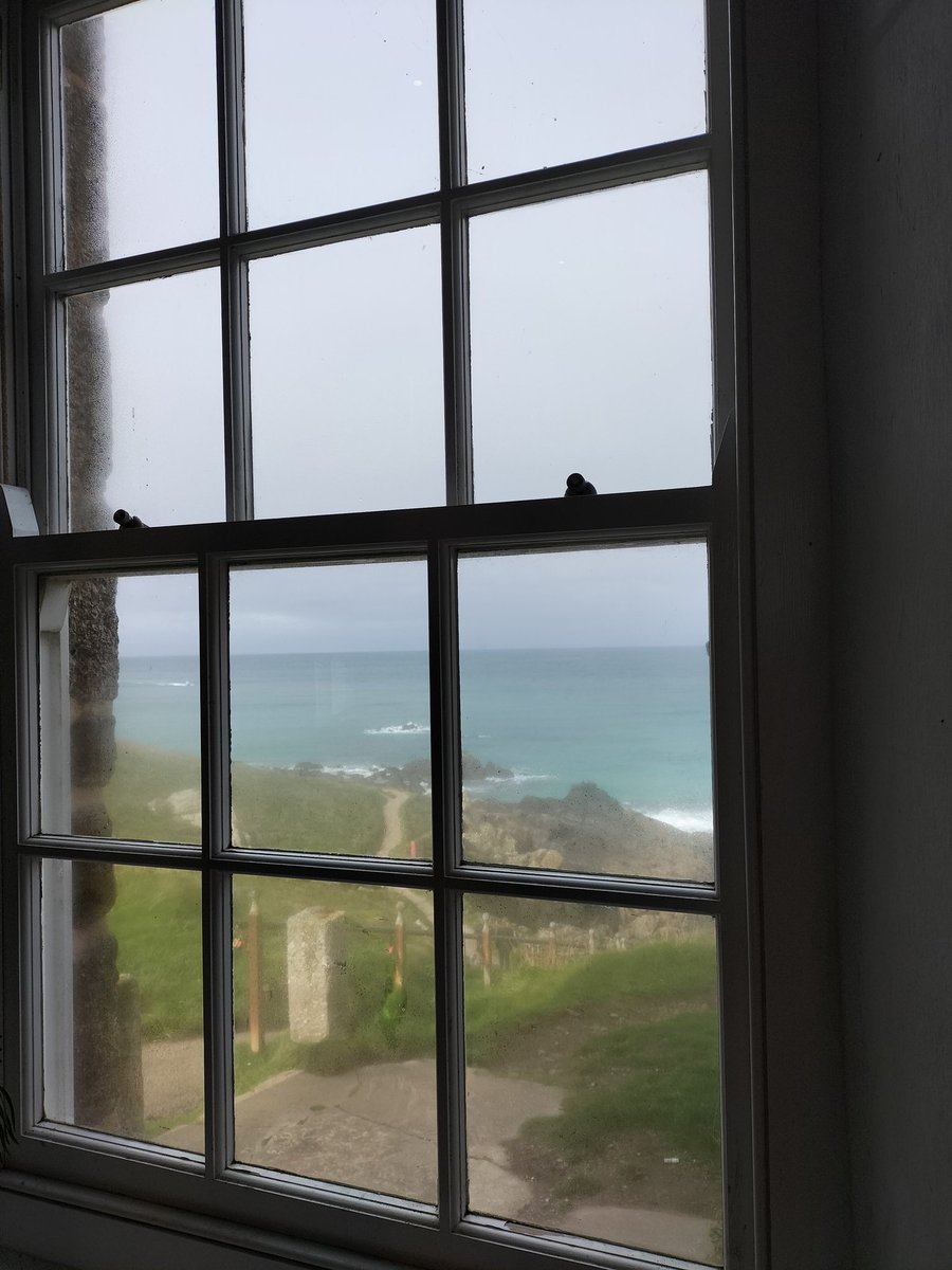 EventyMarketing's tweet photo. From yesterday's #MeetingWithAView, taken from Tassy Swallow's SurfHouse on the Island in St Ives - a really special place for me to do some #BlueSeaThinking with many family connections. https://t.co/uEQqiwvz51