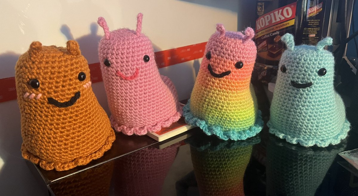 IceCreamCraftin's tweet photo. The family continues to grow! What other colors should I do for Nor’Geekster next month? 💗 #crochet #amigurimi https://t.co/4ZEcpkmRmX