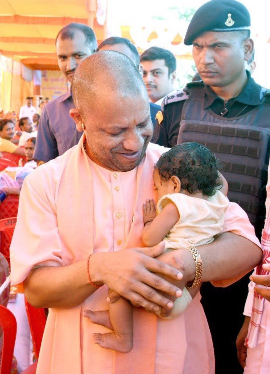 DeepakA50990865's tweet photo. Future is in safe hand  #YogiJiNo1 ❤️ https://t.co/anBfyc4ynf