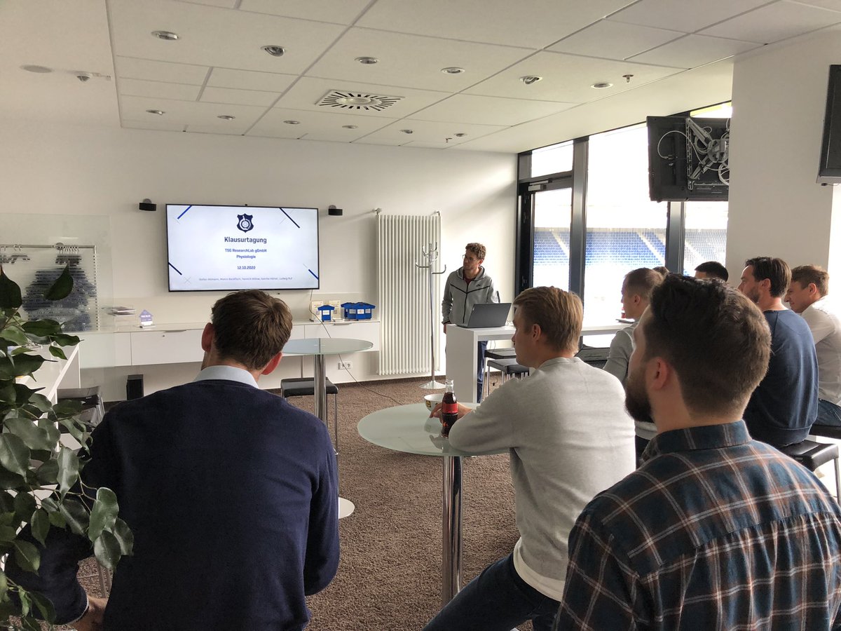 Was fun to present our physiology research at our lab‘s staff meeting together with <a href="/RufLudwig/">Dr. Ludwig Ruf</a> 

✅ match analysis
✅ testing &amp; training speed and endurance
✅ biological maturation
✅ biomarkers &amp; regeneration 
✅ monitoring load &amp; response 
✅ injuries 
✅ talent selection