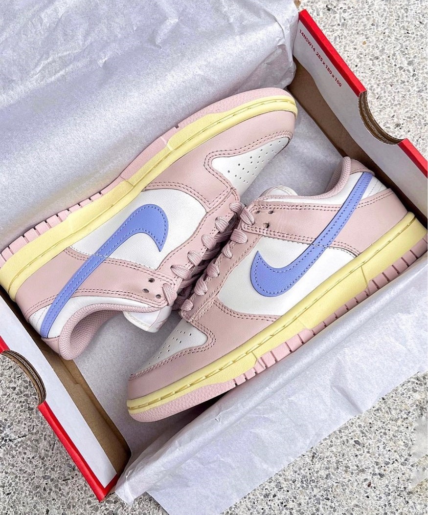 iswish_store's tweet photo. ミ🎄⌇ pre — Nike Dunk Low Pink Oxford

 *​˓ ꒱ โทนสีพาสเทล ชมพูนมสตอเบอร์รี่ ขอบยางเหลืองมะนาว Swoosh สีม่วง น่ารักมากกกก! วัสดุหนังระดับพรีเมียม รองรับการกระแทกได้ดี ◡̈ 

💗ꕀ ลดเหลือ 5,200฿ ꒰free ems꒱

size : 225 / 230 / 235 / 240 / 245 / 250 / 255 / 260 https://t.co/xinewIMY4Q