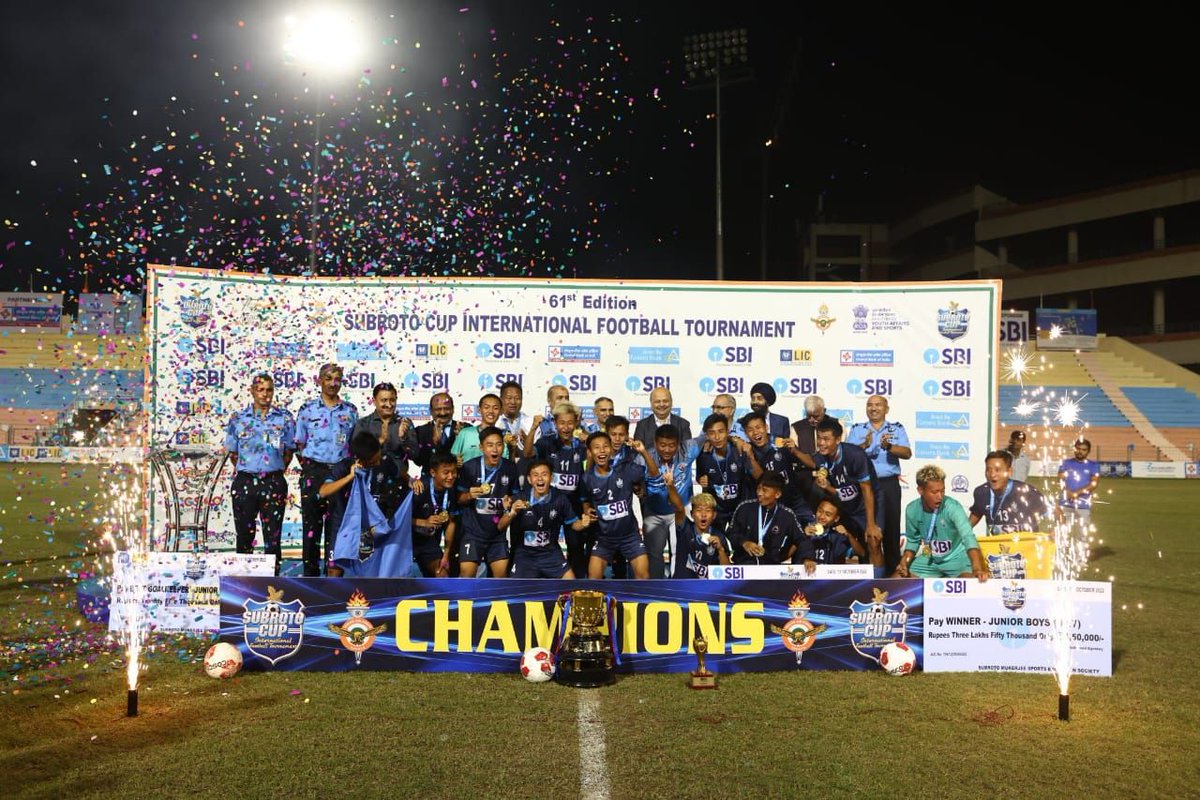 morungexpress05's tweet photo. After 42 yrs, #Nagaland finally lifted the U-17 Subroto Cup 2022. Pilgrim HSS, Nagaland defeated Govt Model HSS, Chandigarh by a solidarity goal to lift the 61st #Subroto Cup for U-17 boys played at Delhi’s Ambedkar Stadium on Oct 13. https://t.co/Nrw54BKjx7 https://t.co/VzG1nHtojv
