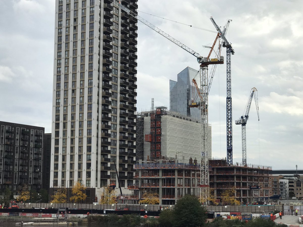TheStephenShard's tweet photo. Wood Wharf G1 &amp; G5 Construction 🏗🏙 12th October 2022 #London #CanaryWharf #IsleOfDogs #MarshWall #WoodWharfG1 #WoodWharfG5 #HarbordSquare #30HarbordSquare #UnionSquare #LondonConstruction #Construction #LondonPhotography https://t.co/8HeNwAS2XV