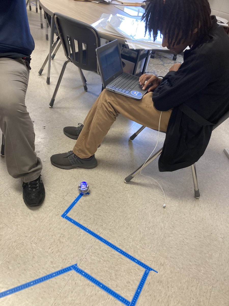 Robert McGuyer tweet media