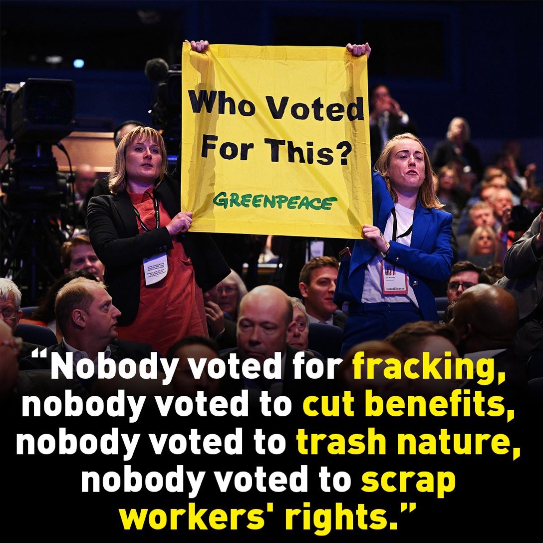 Britain_People's tweet photo. It’s not the ‘unelected bureaucrats’ that are the problem.
It’s our unelected prime minister.
#TrussOutNOW https://t.co/YcspLFfXzv