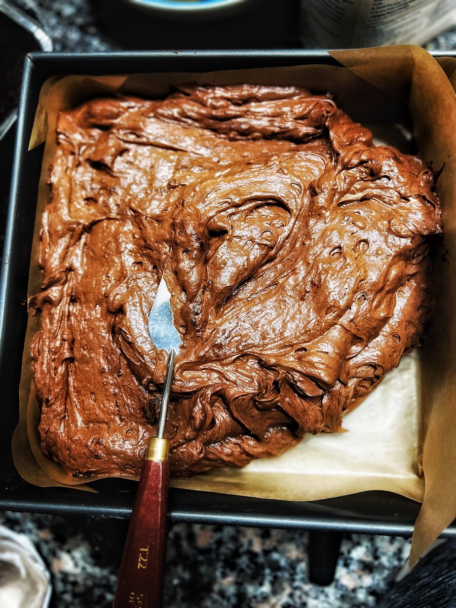 beeeze's tweet photo. If you think gluten-free baking is dry, dull, and tasteless… you’re eating the wrong cakes.
#trustme #ImBaaaack https://t.co/U8lhNDhGuw