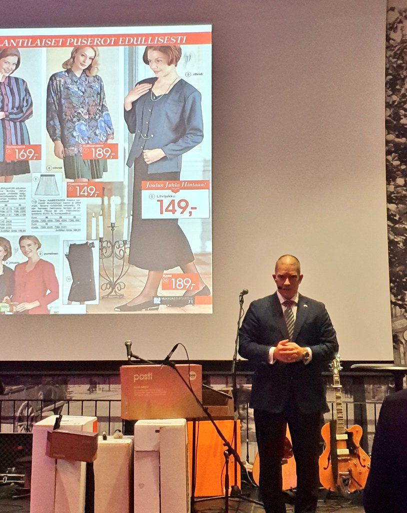 Postimuseo's tweet photo. Paketoidut unelmat -näyttely @vapriikki on nyt avattu! Kiitos @KuusistoTurkka @Postigroup #paketoidutunelmat #vapriikki #postimuseo https://t.co/Cg7Yiw90W3