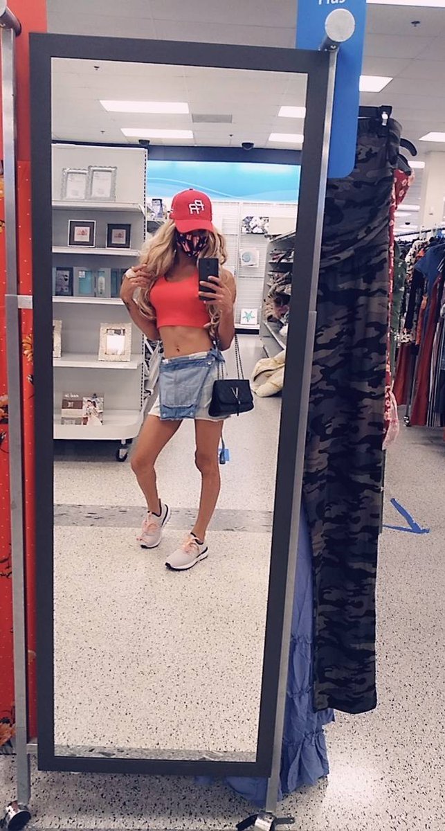QueenDickk's tweet photo. Find this Puerto Rican shemale Locally! 
Don't forget to retweet for more exclusive content 
https://t.co/WJIP45ygNy https://t.co/ZCY8Hq63G8