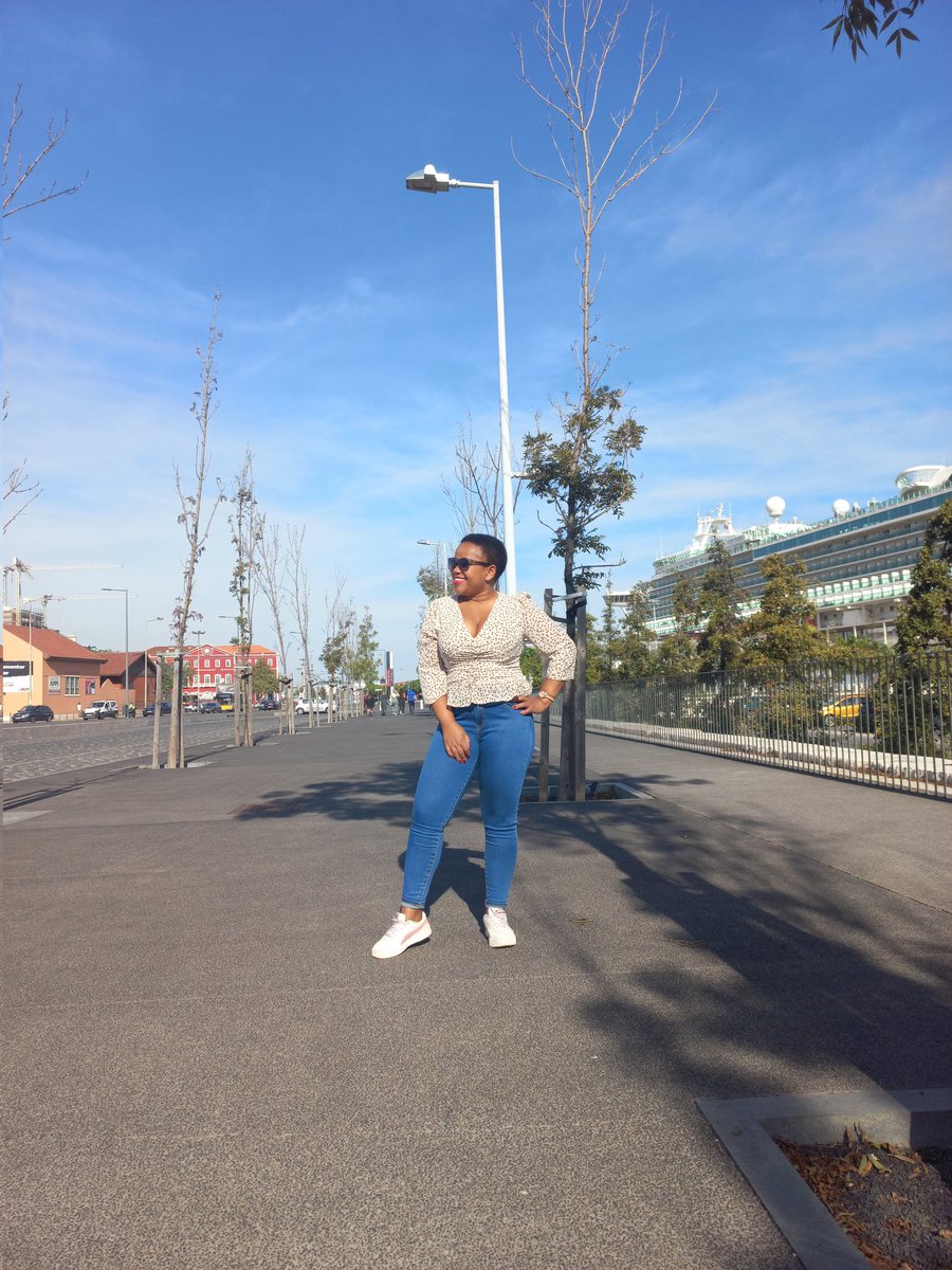enhlegcwensa's tweet photo. Shiplife
Lisbon portugal 🇵🇹 https://t.co/gICaCACmNg