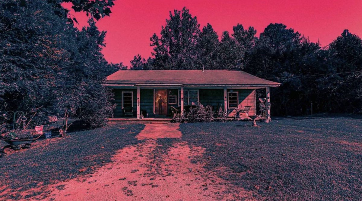 Are you a fan of Stranger Things and considering visiting Georgia? You'll soon be able to book a stay at the Byers family home on <a href="/airbnb/">Airbnb</a>!

Read about it here: timeout.com/usa/news/the-h…

#airbnb #strangerthings #bookingpal #channelmanager #bookingAPI