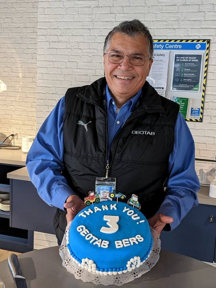 Geotabber Numa recently celebrated three years with @Geotab and look at the beautiful Geotab-branded cake that his wife baked! 🎂🎉