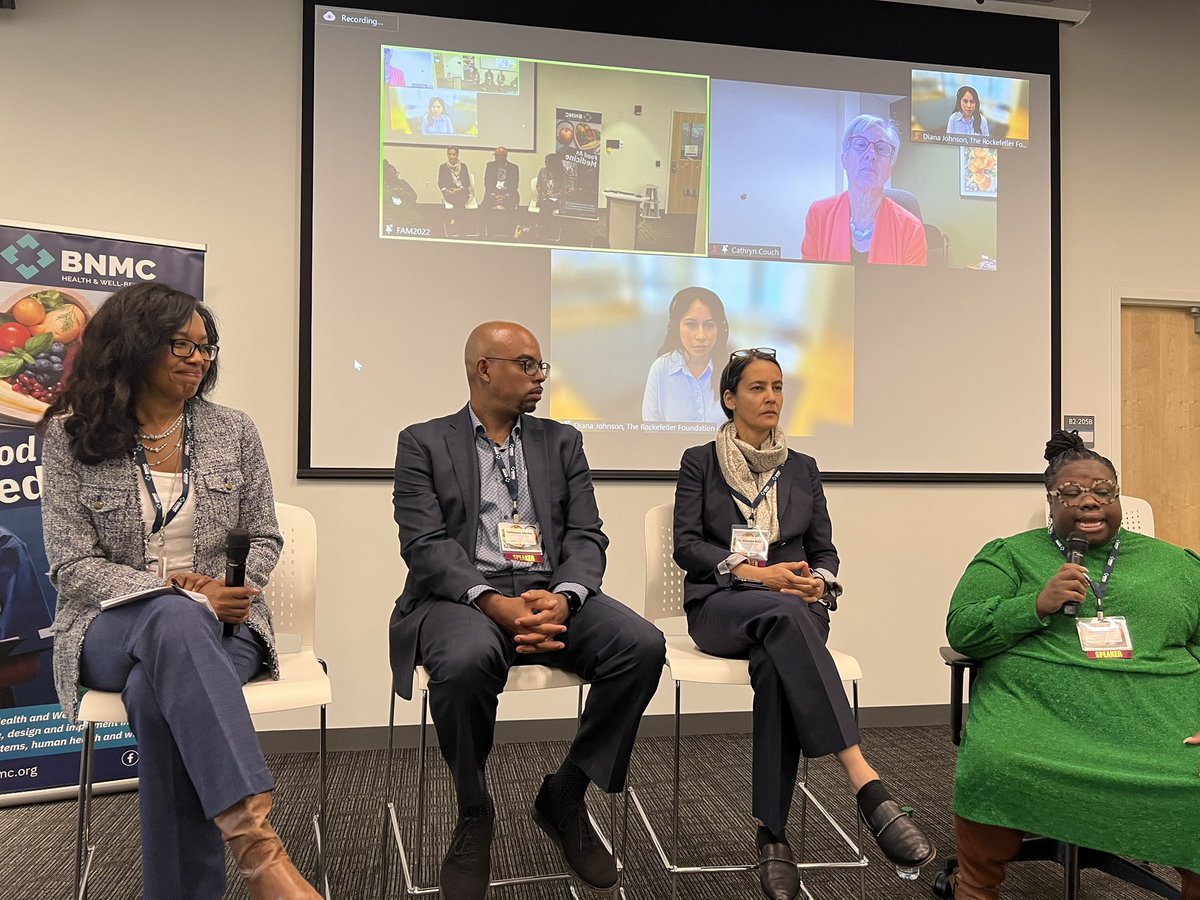 r_atcheson's tweet photo. .@BnmcInnovates panel on Social Determinants of Health highlights cross-sector collab w/ @CeresCathryn, Allison of @BuffaloGoGreen1, Stephanie of @HOCN_Buffalo, Nebeyou of @Highmark, Samina of @SUNY, and Diana of @RockefellerFdn! https://t.co/pk7L0Y5FuU