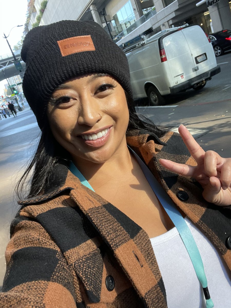 .#MSIgnite #Seattle Stop by the NetApp Experience in Skagit 1 to pick up your #beanie #toque