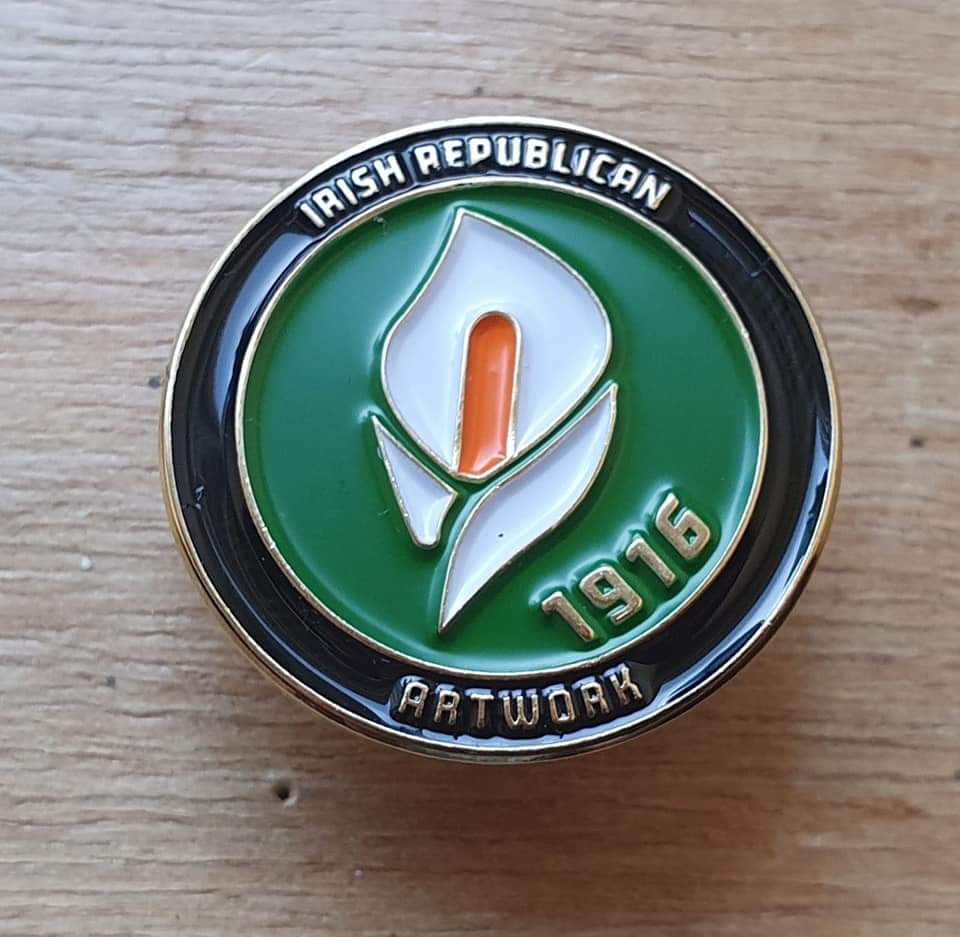 Republicanart1's tweet photo. 🇮🇪🍀 ALL badges now only £3 each on website 🍀🇮🇪

https://t.co/MAnMtgnpYV https://t.co/3B57KaUFgQ