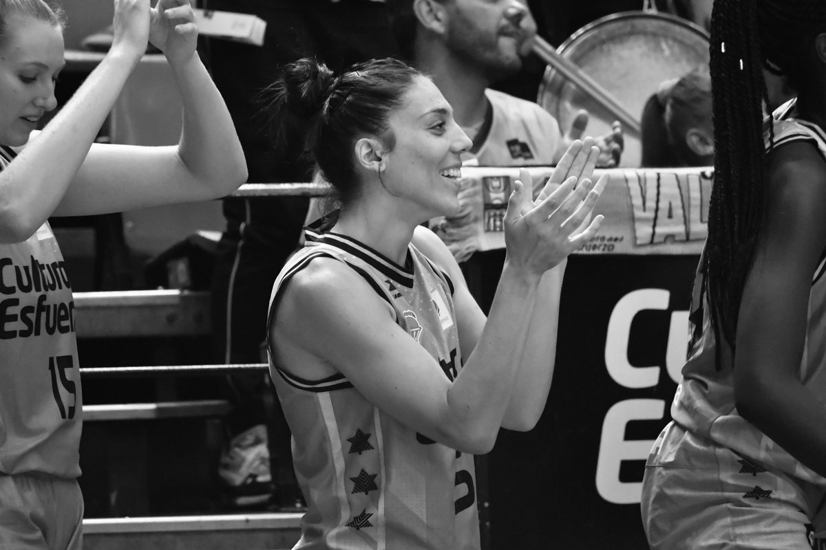 paula_lloret16's tweet photo. 🫶🏽🧡📸 https://t.co/wyVbhbzRKH