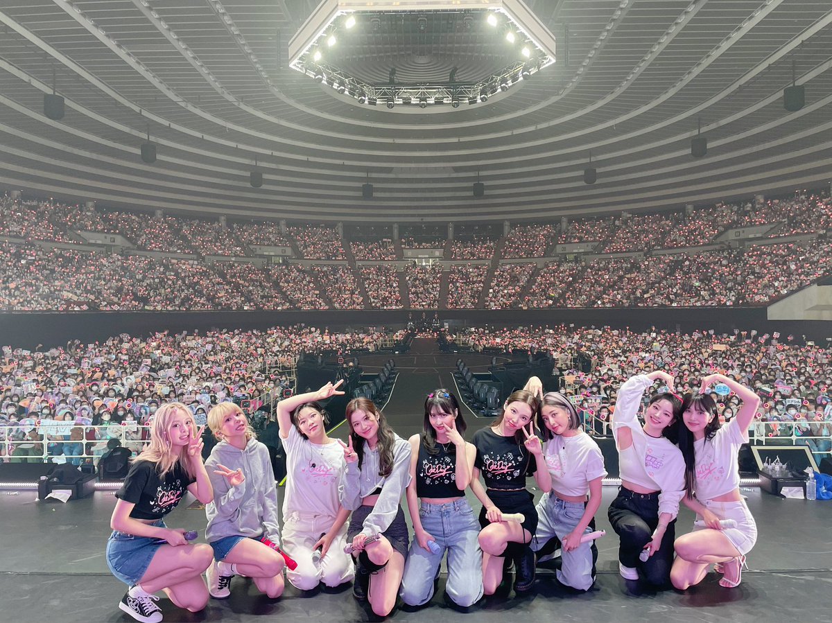 TWICE__108's tweet photo. TWICEサイコ〜〜〜
onceday 8日参戦🔥🔥どんな事でも良いのでDMでお話したいのでもし良ければDMきてください！！良ければフォローもお願いします💪フォロバ100%します。
#TWICE  
#TWICEファンミーティング 
#TWICEファンミ 
#TWICE好きと繋がりたい 
#TWICE大好き https://t.co/aWFExpTW7w