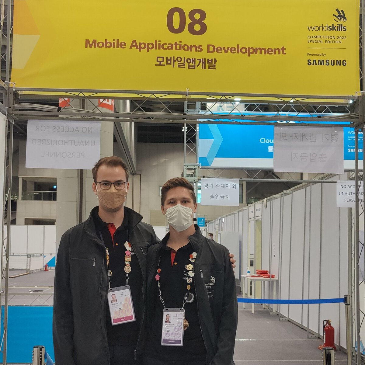 GermanITSkills's tweet photo. Justin Konratt represents Germany in #Skill08: Mobile Applications Development. He is a dual computer science student at Stralsund University and Clausohm-Software GmbH in Neverin (near Neubrandenburg). https://t.co/m7Hbj7Xmpl