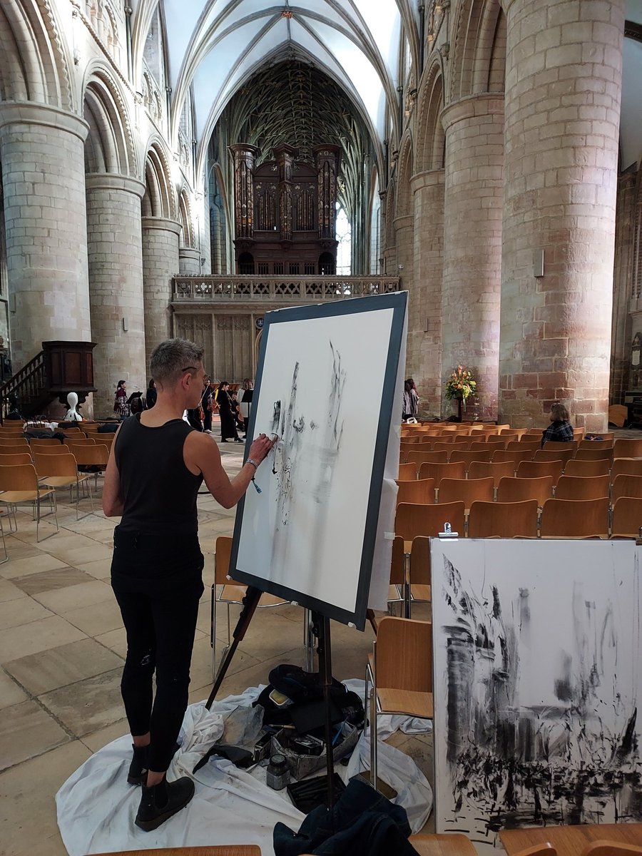 We're so excited that artist Emma Safe is painting our rehearsal for tonight's concert Fantasias by Candlelight in Gloucester Cathedral. See her stunning artwork at emmasafe.com - tickets for the concert available at 3choirs.org and on the door tonight 🎵🎶
