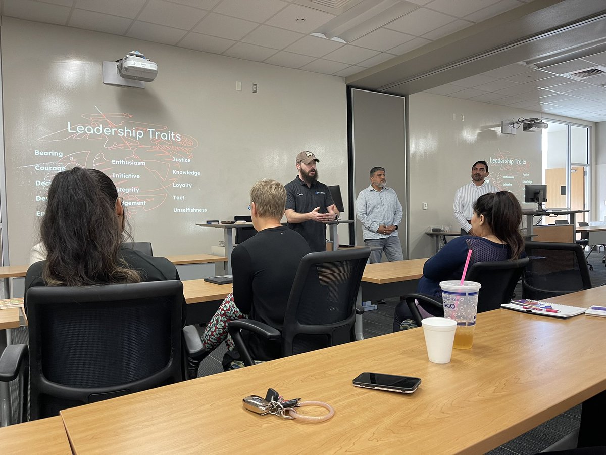Timothy_L_Clark's tweet photo. So amazing to hear from @USMarineCorps veterans and @OdessaCollege faculty and staff talk to us about leadership and ethics. Proud to work with these people, humbled by them. Thank you for the words @drcorporal @alex_ocg and @zdub1991 #OCLI #thebestofus #USMC https://t.co/wbhASNa2Xg