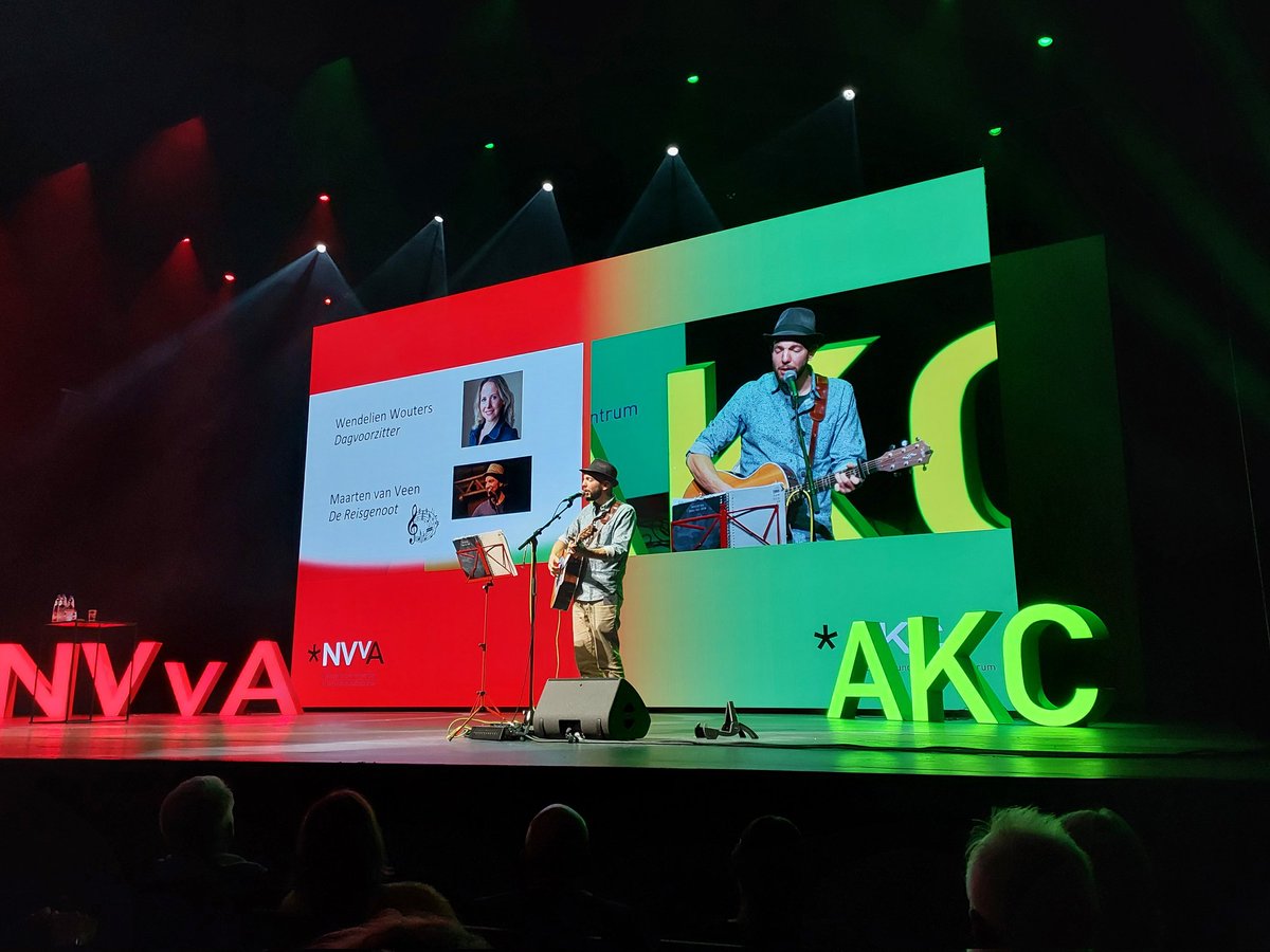 Margootje71's tweet photo. Vandaag met vakgenoten in gesprek, waar liggen jouw grenzen? @NVvANL #arbeidsdeskundigen https://t.co/AuSgcbEgMg