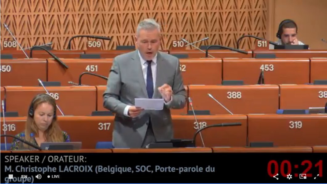PACE_Equality's tweet photo. Il ne suffit pas de dire qu’on soutient les droits des personnes #LGBTI – il faut aller plus loin en les défendant activement, dit @LacroixCh. https://t.co/wuXQO9fm6G