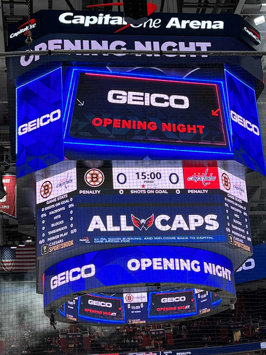 The team that hangs together, stays together! It was an awesome night at the <a href="/Capitals/">Washington Capitals</a> opener with <a href="/scottlock/">Scott Lock</a> and <a href="/JohnSMorgan_/">John Morgan</a> #team #SoftwareDevelopers