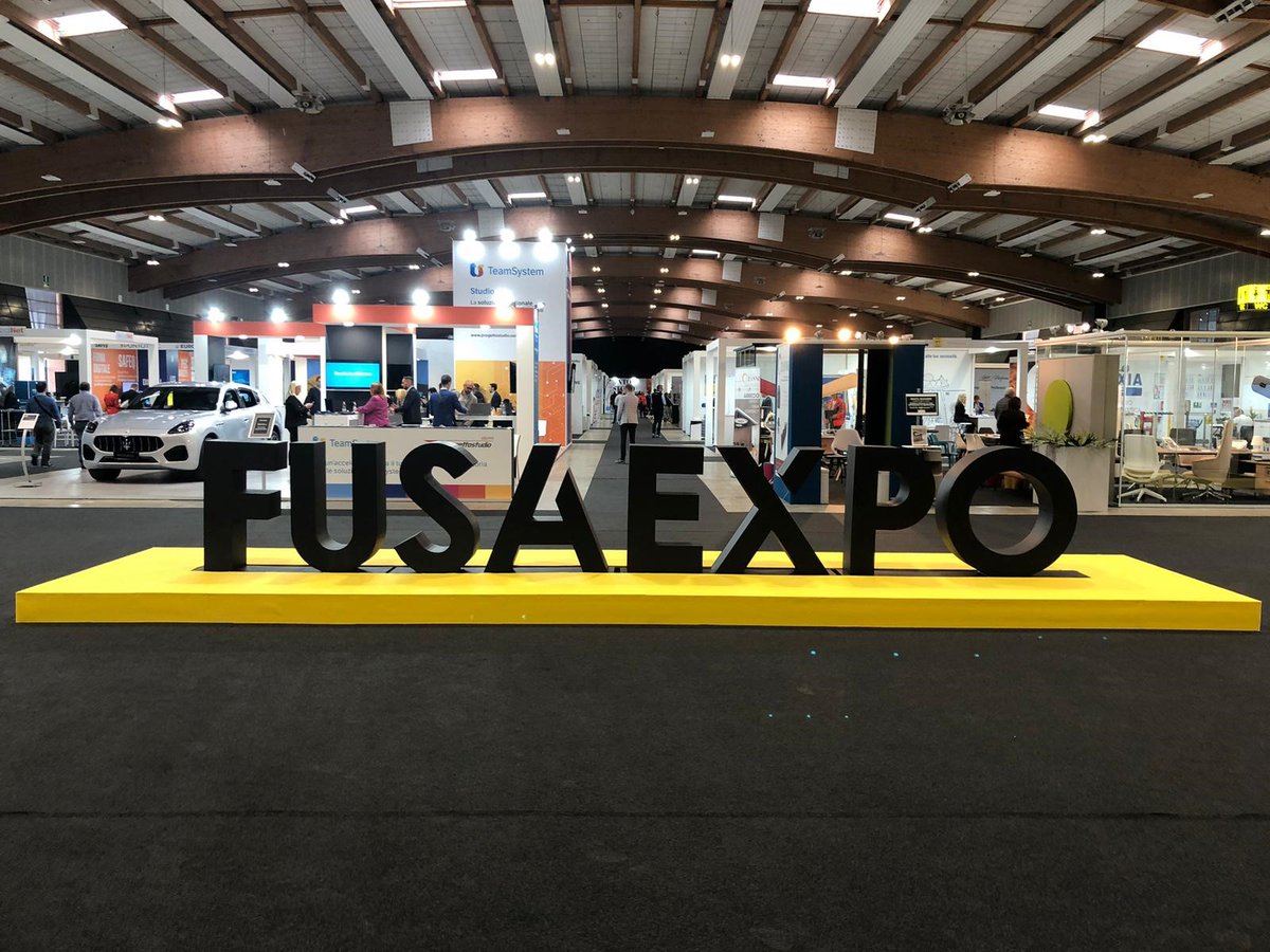 ...LET'S TALK! Inizia ora lo speech all'auditorium di Fusa Expo dei nostri Flaminio Di Muro e Guido Imperatore dedicato a Microsoft 365 per scoprire come sfruttare al massimo #TeamsPhone. Vi aspettiamo oggi, domani e sabato al Brixia Forum di Brescia!
#StayTuned