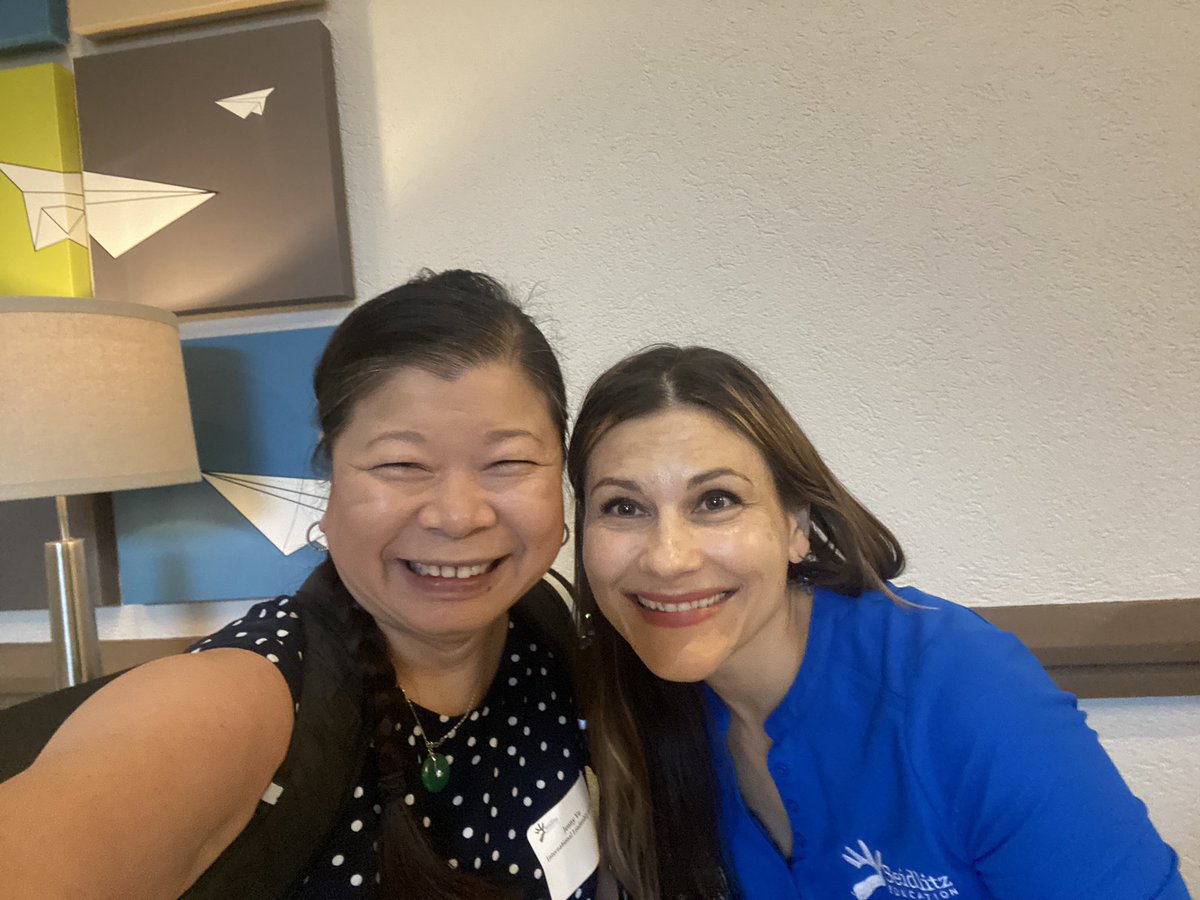 JennyVo15's tweet photo. It’s already a great start to my day since I got to see @NataliaESL this morning at the @Seidlitz_Ed #math4ells training with @adrianmendozaed @EwingLearning and @problem_word ! https://t.co/EKJxWriD8A