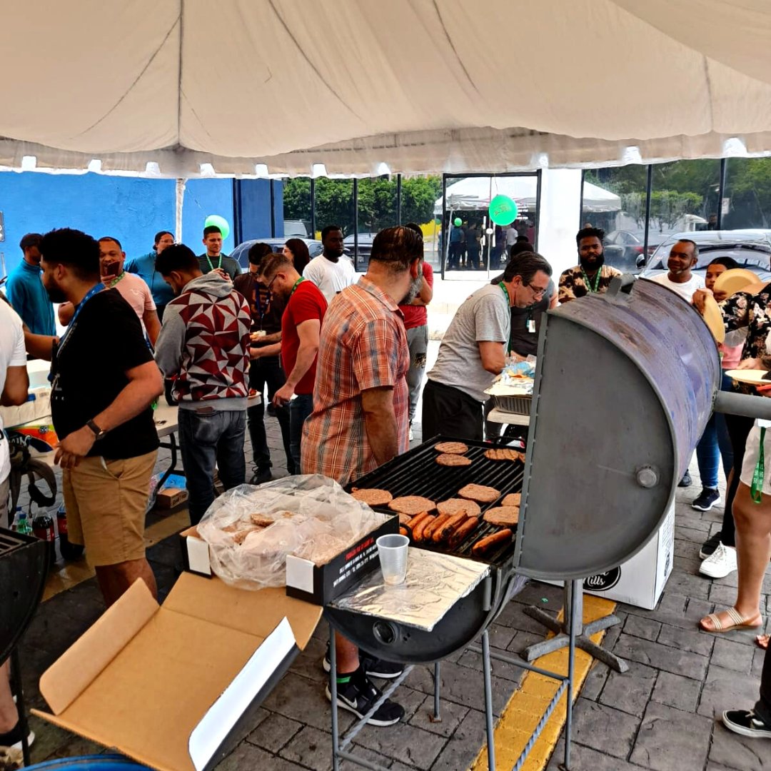 we_are_TLC's tweet photo. Who says you can't have fun at work?? During our last barbecue, we enjoyed a good time and good company. 

#LifeatTLC #ContactCenterLife #CallCenter #Careers #FunAtWork https://t.co/FF1RiXugT2