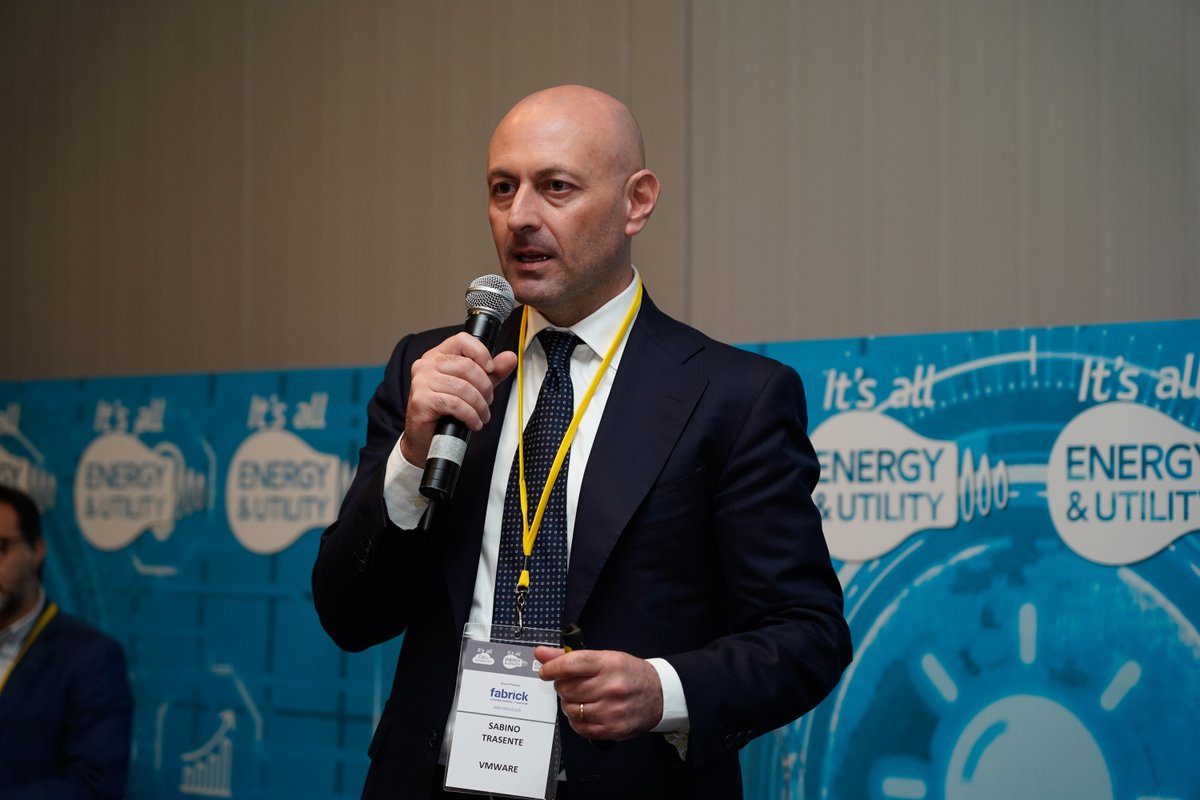 Durante l’evento #ITSALLENERGYUTILITY ⚡ il nostro Sabino Trasente ha parlato di come le soluzioni #VMware possano supportare al meglio le società del settore energy e utility nel percorso di trasformazione digitale presentando interessanti casi di successo.