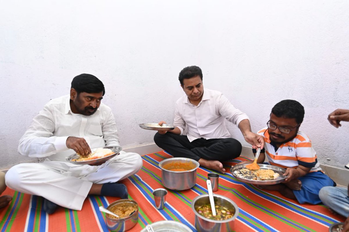 KTRBRS's tweet photo. In the much maligned field of politics, there are few occasions when the heart is 😊

Swamy, a fluorosis victim invited me for lunch. Was happy that a Dignity House &amp; Livelihood has been provided to his family

More importantly, fluorosis is gone now thanks to Mission Bhagiratha https://t.co/jdZWVnU6kp